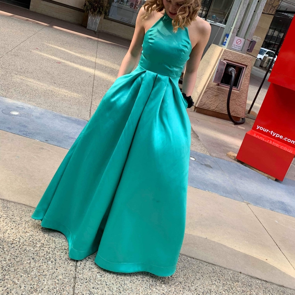 Prom dress